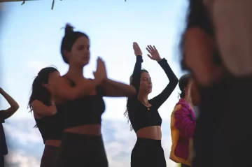 Celebración: Cerramos con una gran Comida/Refrigerio, que es nuestro momento de convivencia. Tendremos Concursos y Sorteos para celebrar y compartir en comunidad.